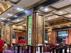-梅利汴京烤鸭•开封豫菜地标店(东大街店)