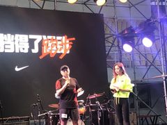 -朝阳体育中心