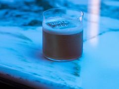 -Whisper Bar 