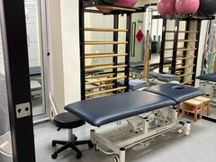 -医家人运动康复中心(龙华简上店)