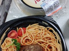 -全家便利店(申江路站店)