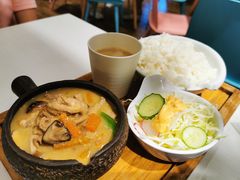 青咖喱鸡肉饭-随心小姐