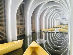 -涨巢·潮玩水疗局