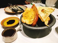 -Erman岩烧牛排(虹桥南丰城店)