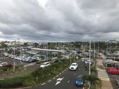 -西沃古尔·拉姆古兰爵士国际机场