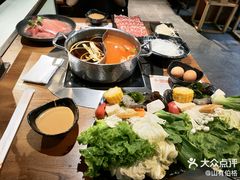 -呷哺呷哺 黄金牧场 (阳泉滨河新天地店)