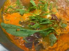 -野山舂·贵州现舂酸汤牛肉(鸿通城店)