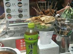 -百品聚旋转火锅(万德庄店)