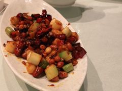 -渝信川菜 · 川味家常菜(财富购物中心店)