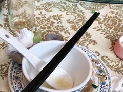 -鸿一饭店(隐秀路店)