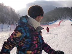 -亚布力新体委滑雪场