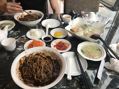 -桃园中华料理炸酱面(燕儿岛路店)