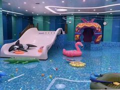 -Swim斯卫姆国际儿童游泳中心(红博中央公园店)