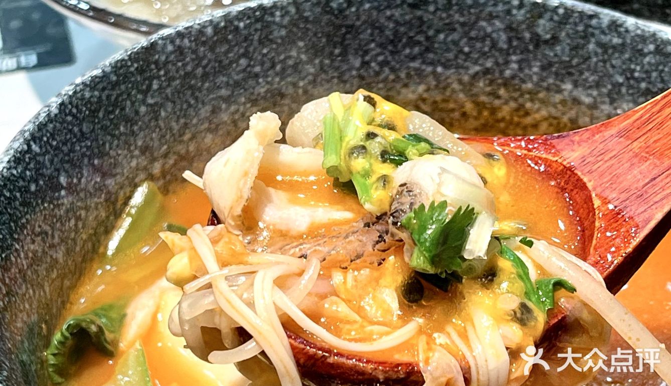 云南美味！鲜掉眉毛掉下来的酸爽黑鱼片