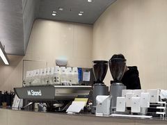 -M Stand(南京新街口金鹰店)