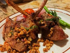 香烤羊排-BROWNSTONE布朗石西班牙餐厅(富城店)