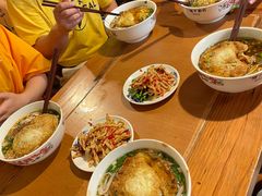 -矮子粉店1985·长沙米粉(湘春路店)