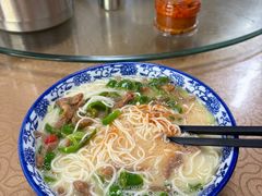 -雪琴面馆富安特色鱼汤面(城中花园店)