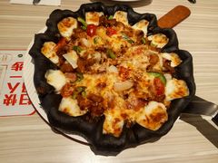 热辣嫩牛芝心黑披萨-必胜客(福州永嘉PH店)