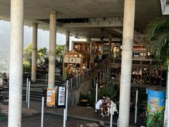 -ROAST coffee & eatery