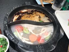 -宏姐串串香(征仪路店)
