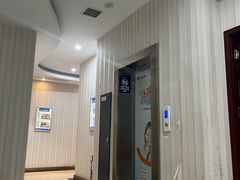 -优伢仕口腔(汽车西站店)