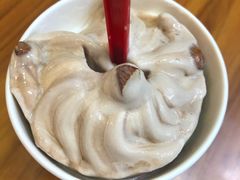 蒙布朗巴旦木-DQ·蛋糕·冰淇淋(领秀城店)