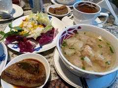 小馄饨-棕榈岛海鲜自助餐厅(虹桥迎宾馆店)