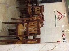 -周家大连水饺(美专校街店)