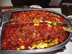 怪味-江边城外烤全鱼(龙德广场店)