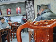-朱鸿兴面馆(绿宝广场店)