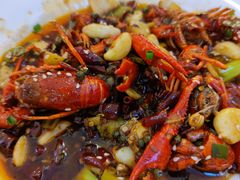 -捌贰虾蟹·江湖菜馆(江汉路店)