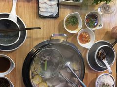 -三头牛·潮汕牛肉生蚝火锅 (夏湾店)