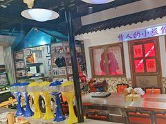 -马路牙子烧烤音乐酒馆(望京店)