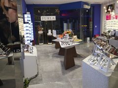 -茂昌眼镜(南京西路店)
