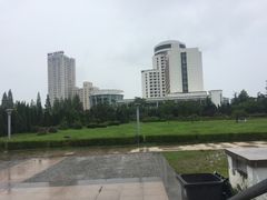 -汇泉广场