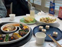 -品海楼·大连海胆锅贴馆(东港店)