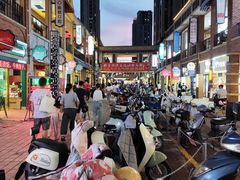 -万达茂商场(南京仙林店)