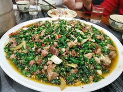 特色尖椒兔-江湖黑大兔(杨家坪店)