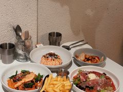 -娜娜家•Nana And Her Friends Restaurant(小寨原力场店)