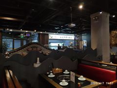 -重庆德庄火锅(体育中心店)