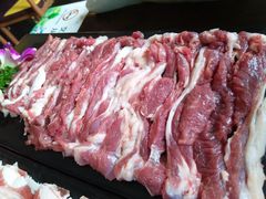 鲜切羊腿肉-臻馆小龙虾