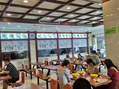 大堂-龙抄手(春熙路总店)