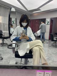 -变画·发型STUDIO