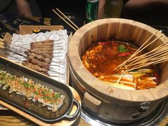 -聚串门儿·东北烧烤(信义坊店)