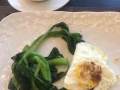 煎蛋-湖景知味西餐厅•自助餐• 轻食(南京金茂威斯汀大酒店)