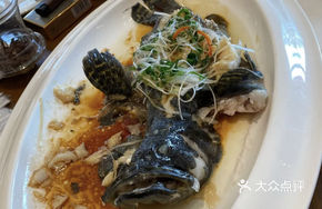Steamed Tiger Grouper with Scallion Oil
