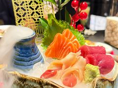 -蟹犇前•帝王蟹雪蟹(陆家嘴店)