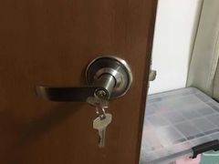 -辉记开锁换锁·配汽车钥匙