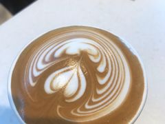 拿铁咖啡-% Arabica阿拉比卡咖啡(武康路店)